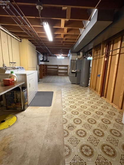 29987 Pemberville, Millbury, 43447, 3 Bedrooms Bedrooms, ,2 BathroomsBathrooms,Residential,For Sale,Pemberville,20253623