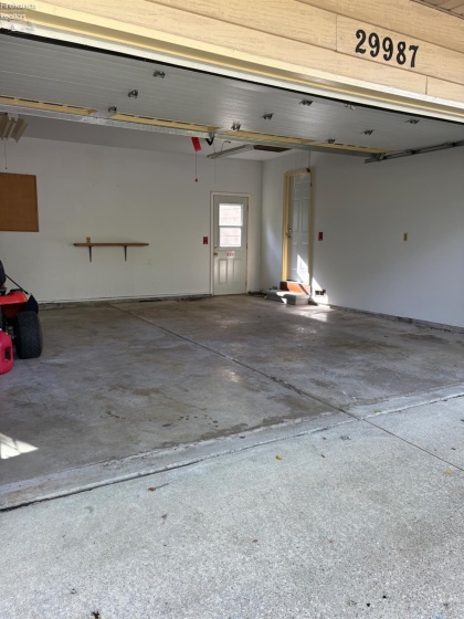 29987 Pemberville, Millbury, 43447, 3 Bedrooms Bedrooms, ,2 BathroomsBathrooms,Residential,For Sale,Pemberville,20253623