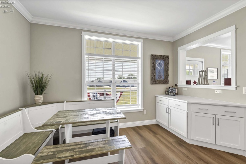 10850 Bayshore Rd Crane Way, Marblehead, 43440, 3 Bedrooms Bedrooms, ,2 BathroomsBathrooms,Residential,For Sale,Bayshore Rd Crane Way,20252957