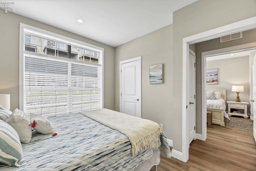 10850 Bayshore Rd Crane Way, Marblehead, 43440, 3 Bedrooms Bedrooms, ,2 BathroomsBathrooms,Residential,For Sale,Bayshore Rd Crane Way,20252957