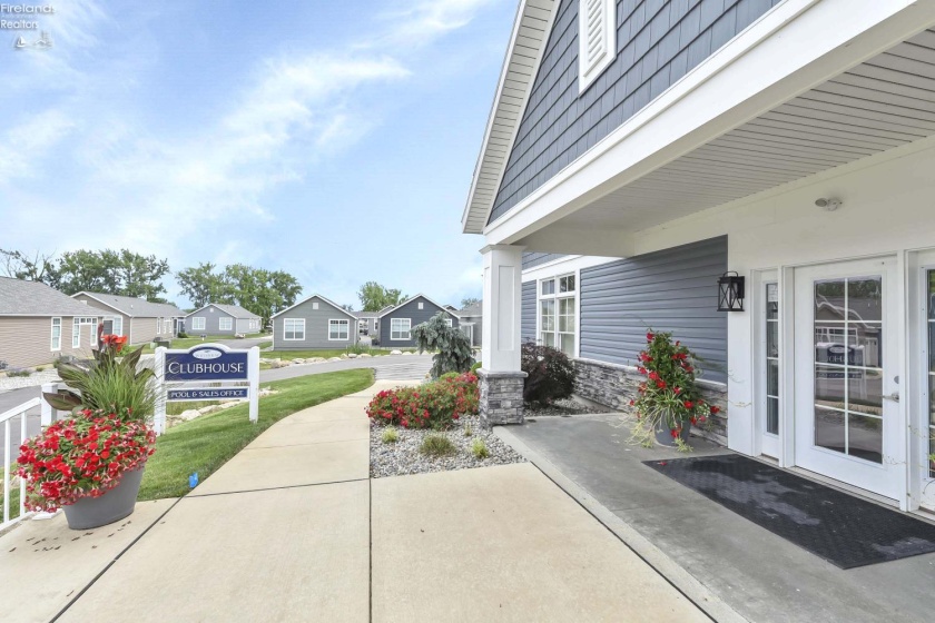 10850 Bayshore Rd Crane Way, Marblehead, 43440, 3 Bedrooms Bedrooms, ,2 BathroomsBathrooms,Residential,For Sale,Bayshore Rd Crane Way,20252957