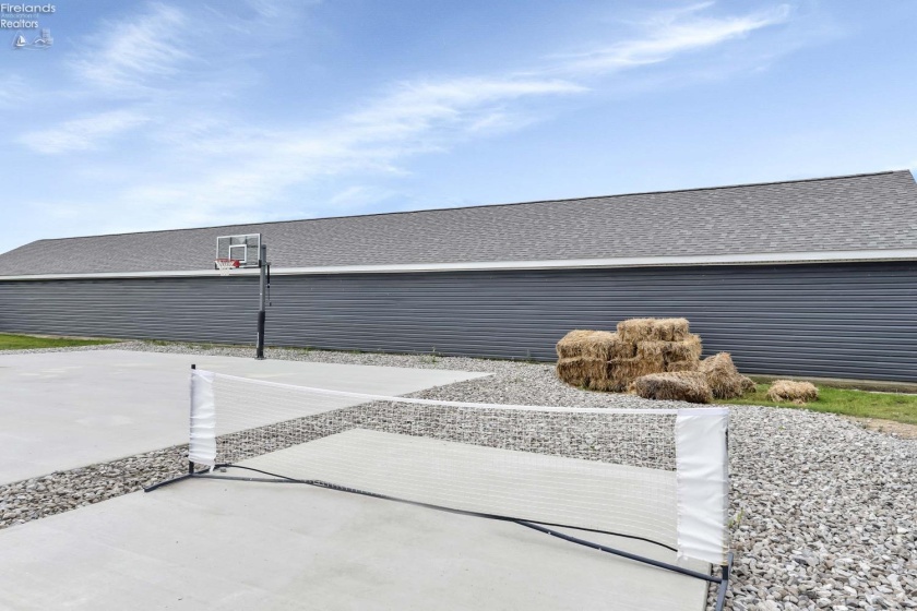 10850 Bayshore Rd Crane Way, Marblehead, 43440, 3 Bedrooms Bedrooms, ,2 BathroomsBathrooms,Residential,For Sale,Bayshore Rd Crane Way,20252957