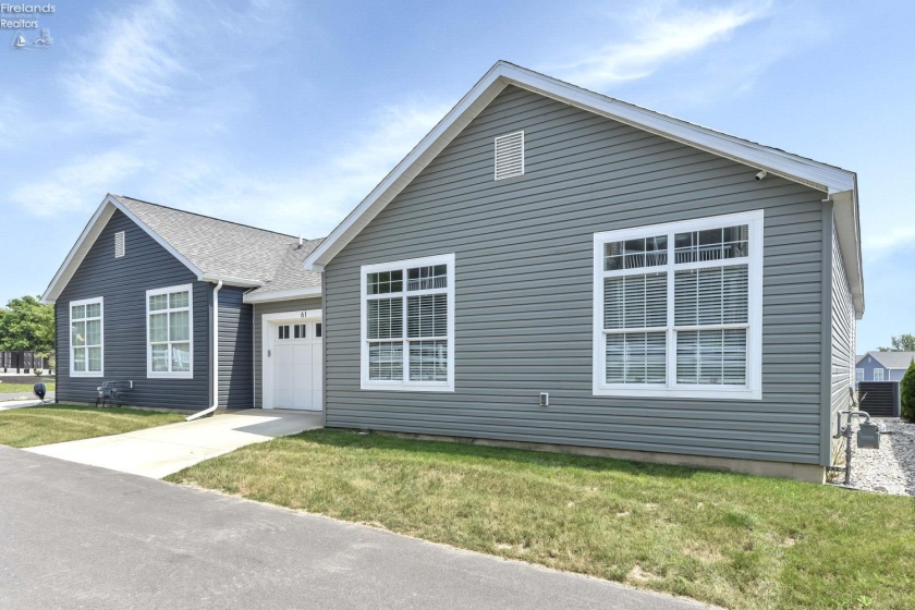 10850 Bayshore Rd Crane Way, Marblehead, 43440, 3 Bedrooms Bedrooms, ,2 BathroomsBathrooms,Residential,For Sale,Bayshore Rd Crane Way,20252957