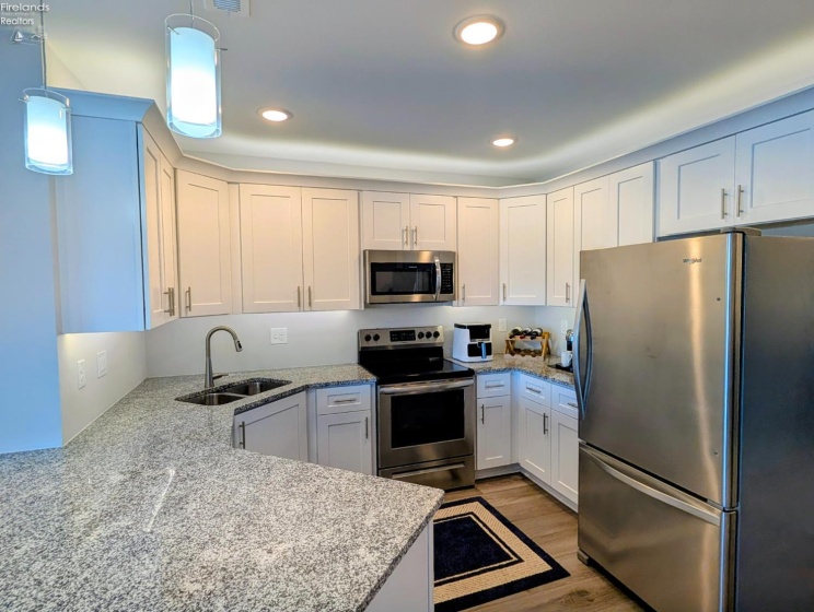 2735 Harbor Bay Drive, Marblehead, 43440, 3 Bedrooms Bedrooms, ,2 BathroomsBathrooms,Residential,For Sale,Harbor Bay,20254086