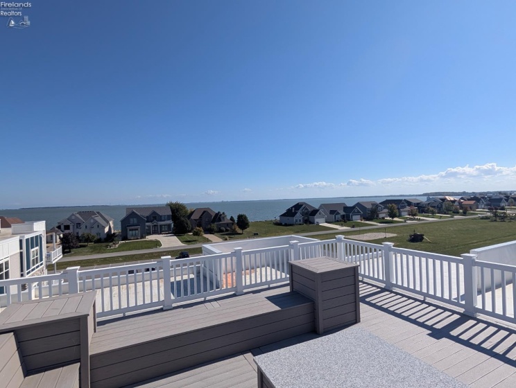 2735 Harbor Bay Drive, Marblehead, 43440, 3 Bedrooms Bedrooms, ,2 BathroomsBathrooms,Residential,For Sale,Harbor Bay,20254086