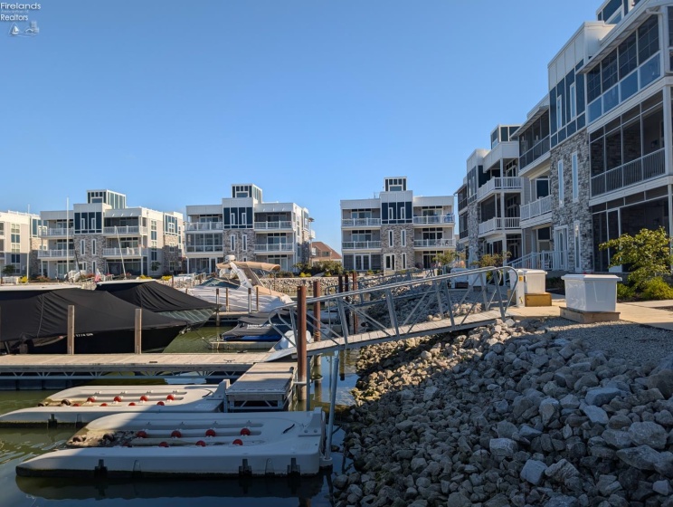 2735 Harbor Bay Drive, Marblehead, 43440, 3 Bedrooms Bedrooms, ,2 BathroomsBathrooms,Residential,For Sale,Harbor Bay,20254086