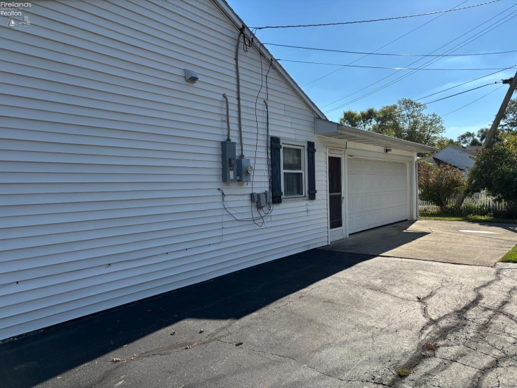 703 Glenwood Avenue, Fostoria, 44830, 3 Bedrooms Bedrooms, ,1 BathroomBathrooms,Residential,For Sale,Glenwood,20254089