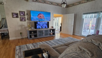 611 Bogart Road, Sandusky, 44870, 4 Bedrooms Bedrooms, ,4 BathroomsBathrooms,Residential,For Sale,Bogart,20252871 611 Bogart Road, Sandusky, 44870, 4 Bedrooms Bedrooms, ,4 BathroomsBathrooms,Residential,For Sale,Bogart,20252871