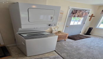 611 Bogart Road, Sandusky, 44870, 4 Bedrooms Bedrooms, ,4 BathroomsBathrooms,Residential,For Sale,Bogart,20252871 611 Bogart Road, Sandusky, 44870, 4 Bedrooms Bedrooms, ,4 BathroomsBathrooms,Residential,For Sale,Bogart,20252871