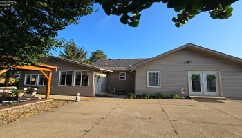 611 Bogart Road, Sandusky, 44870, 4 Bedrooms Bedrooms, ,4 BathroomsBathrooms,Residential,For Sale,Bogart,20252871 611 Bogart Road, Sandusky, 44870, 4 Bedrooms Bedrooms, ,4 BathroomsBathrooms,Residential,For Sale,Bogart,20252871