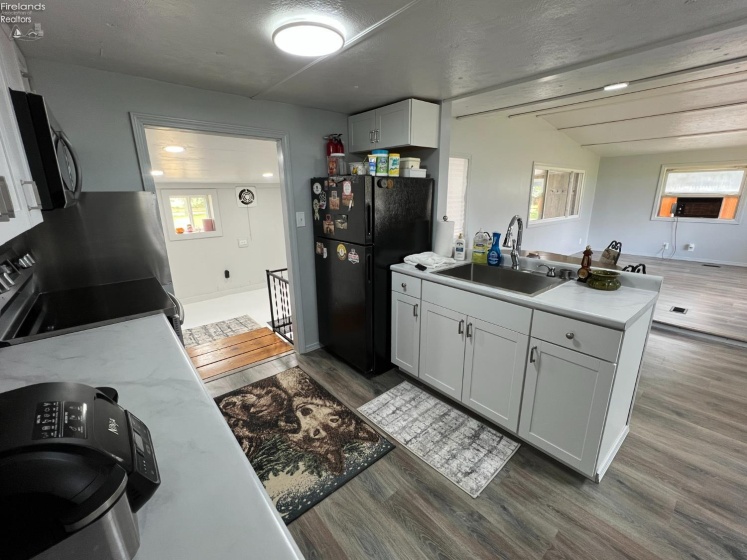 4673 Tiro Road, Tiro, 44887, 2 Bedrooms Bedrooms, ,2 BathroomsBathrooms,Residential,For Sale,Tiro,20253505