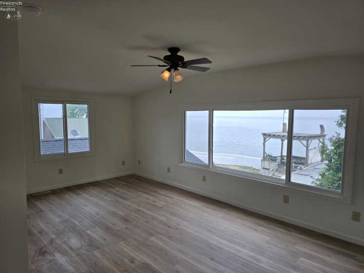 40 Poplar Street, Huron, 44839, 5 Bedrooms Bedrooms, ,5 BathroomsBathrooms,Residential,For Sale,Poplar,20252585