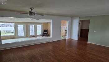 40 Poplar Street, Huron, 44839, 5 Bedrooms Bedrooms, ,5 BathroomsBathrooms,Residential,For Sale,Poplar,20252585 40 Poplar Street, Huron, 44839, 5 Bedrooms Bedrooms, ,5 BathroomsBathrooms,Residential,For Sale,Poplar,20252585