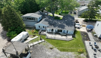 40 Poplar Street, Huron, 44839, 5 Bedrooms Bedrooms, ,5 BathroomsBathrooms,Residential,For Sale,Poplar,20252585 40 Poplar Street, Huron, 44839, 5 Bedrooms Bedrooms, ,5 BathroomsBathrooms,Residential,For Sale,Poplar,20252585