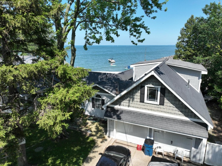 40 Poplar Street, Huron, 44839, 5 Bedrooms Bedrooms, ,5 BathroomsBathrooms,Residential,For Sale,Poplar,20252585