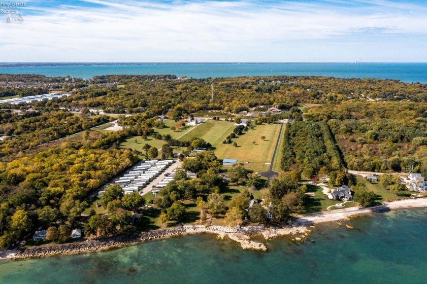 5570 White Tail, Port Clinton, 43452, 3 Bedrooms Bedrooms, ,2 BathroomsBathrooms,Residential,For Sale,White Tail,20254204