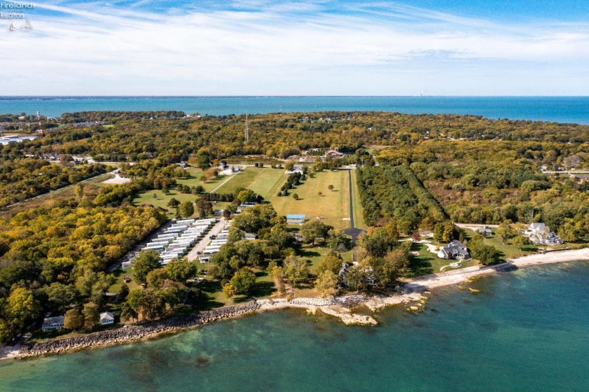 5570 White Tail, Port Clinton, 43452, 3 Bedrooms Bedrooms, ,2 BathroomsBathrooms,Residential,For Sale,White Tail,20254204