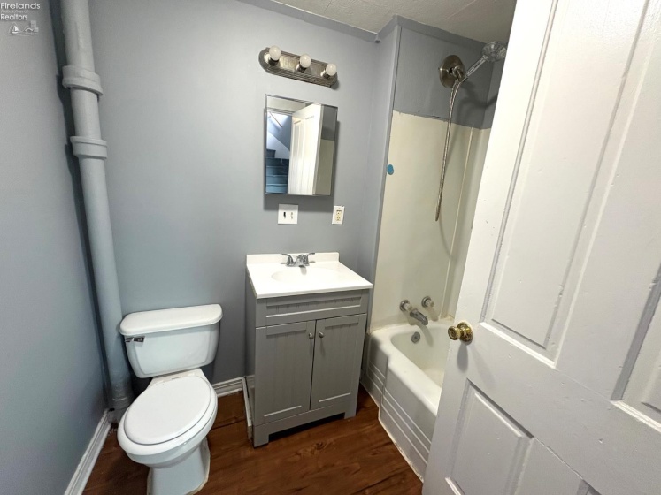 371 Bell Street, Mansfield, 44903, 2 Bedrooms Bedrooms, ,1 BathroomBathrooms,Residential,For Sale,Bell,20252079