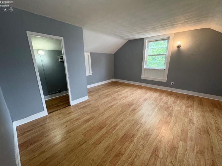 371 Bell Street, Mansfield, 44903, 2 Bedrooms Bedrooms, ,1 BathroomBathrooms,Residential,For Sale,Bell,20252079