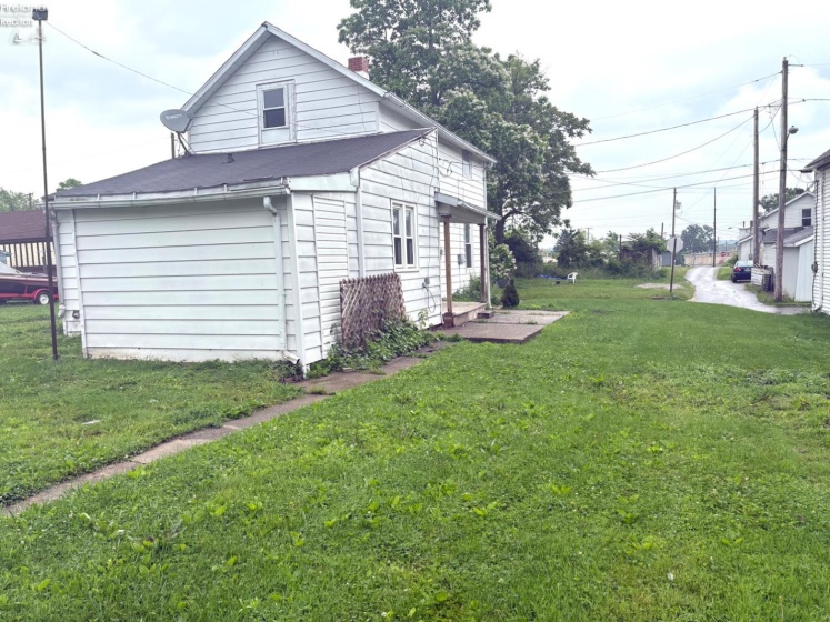 371 Bell Street, Mansfield, 44903, 2 Bedrooms Bedrooms, ,1 BathroomBathrooms,Residential,For Sale,Bell,20252079