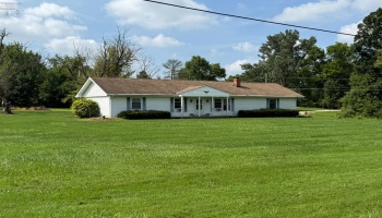 643 Holiday Drive, Willard, 44890, 3 Bedrooms Bedrooms, ,2 BathroomsBathrooms,Residential,For Sale,Holiday,20252891 643 Holiday Drive, Willard, 44890, 3 Bedrooms Bedrooms, ,2 BathroomsBathrooms,Residential,For Sale,Holiday,20252891