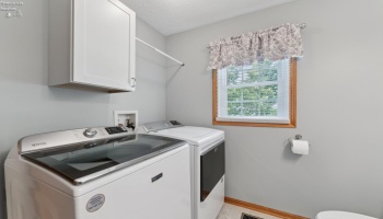 932 Glenview Drive, Huron, 44839, 3 Bedrooms Bedrooms, ,3 BathroomsBathrooms,Residential,For Sale,Glenview,20253091 932 Glenview Drive, Huron, 44839, 3 Bedrooms Bedrooms, ,3 BathroomsBathrooms,Residential,For Sale,Glenview,20253091