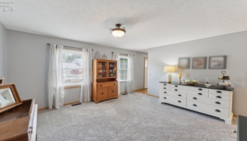 932 Glenview Drive, Huron, 44839, 3 Bedrooms Bedrooms, ,3 BathroomsBathrooms,Residential,For Sale,Glenview,20253091 932 Glenview Drive, Huron, 44839, 3 Bedrooms Bedrooms, ,3 BathroomsBathrooms,Residential,For Sale,Glenview,20253091