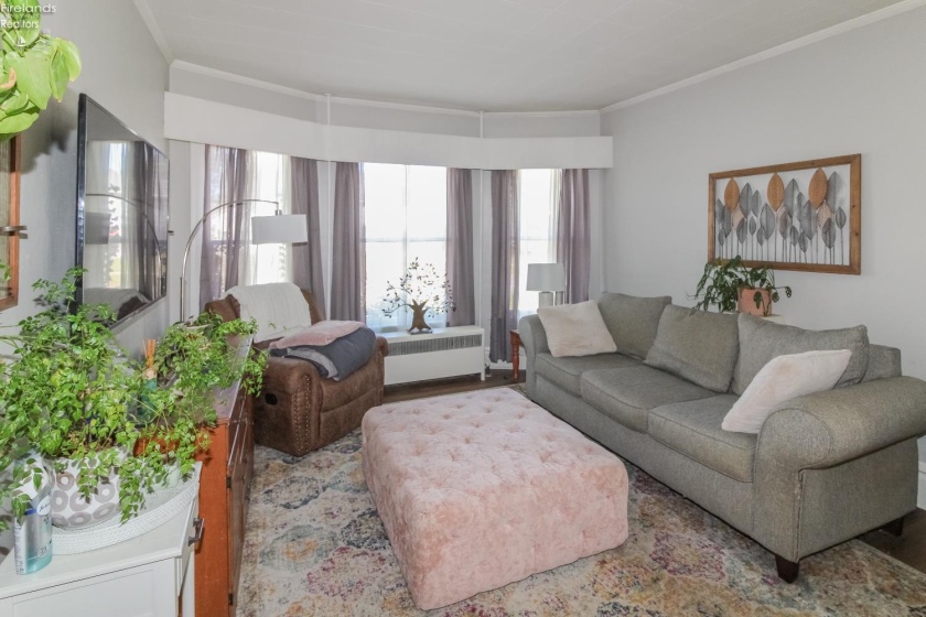 229 4th Street, Port Clinton, 43452, 3 Bedrooms Bedrooms, ,2 BathroomsBathrooms,Residential,For Sale,4th,20254084