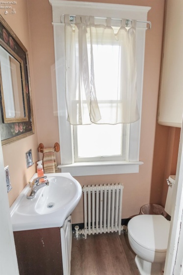 229 4th Street, Port Clinton, 43452, 3 Bedrooms Bedrooms, ,2 BathroomsBathrooms,Residential,For Sale,4th,20254084