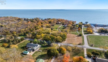 70 Niese Place, Put-In-Bay, 43456, 3 Bedrooms Bedrooms, ,2 BathroomsBathrooms,Residential,For Sale,Niese Place,20254279