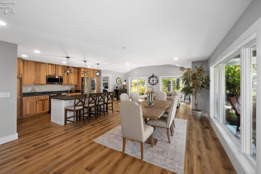 1921 Nan Avenue, Marblehead, 43440, 3 Bedrooms Bedrooms, ,2 BathroomsBathrooms,Residential,For Sale,Nan,20254284