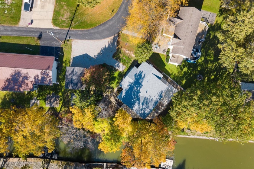 1921 Nan Avenue, Marblehead, 43440, 3 Bedrooms Bedrooms, ,2 BathroomsBathrooms,Residential,For Sale,Nan,20254284