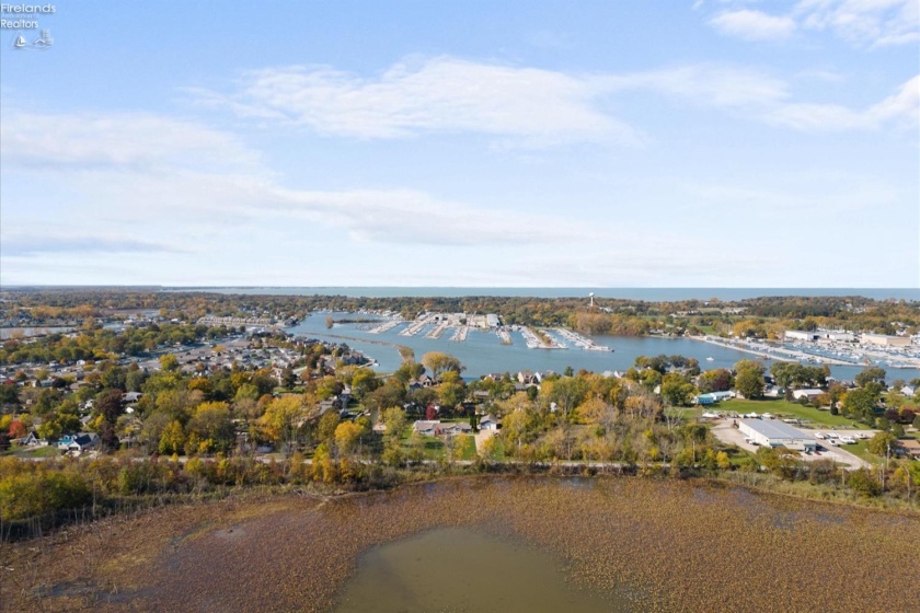 1921 Nan Avenue, Marblehead, 43440, 3 Bedrooms Bedrooms, ,2 BathroomsBathrooms,Residential,For Sale,Nan,20254284