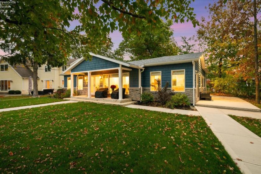 1921 Nan Avenue, Marblehead, 43440, 3 Bedrooms Bedrooms, ,2 BathroomsBathrooms,Residential,For Sale,Nan,20254284