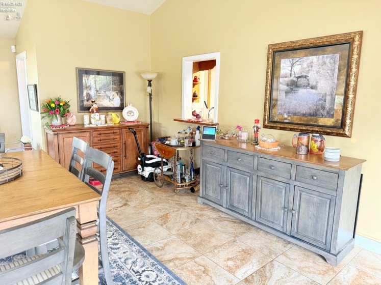 4018 Cleveland Rd, Huron, 44839, 5 Bedrooms Bedrooms, ,2 BathroomsBathrooms,Residential,For Sale,Cleveland Rd,20254290