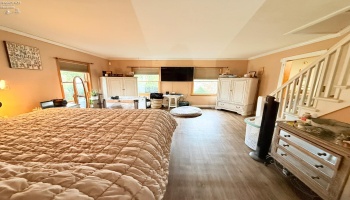 4018 Cleveland Rd, Huron, 44839, 5 Bedrooms Bedrooms, ,2 BathroomsBathrooms,Residential,For Sale,Cleveland Rd,20254290