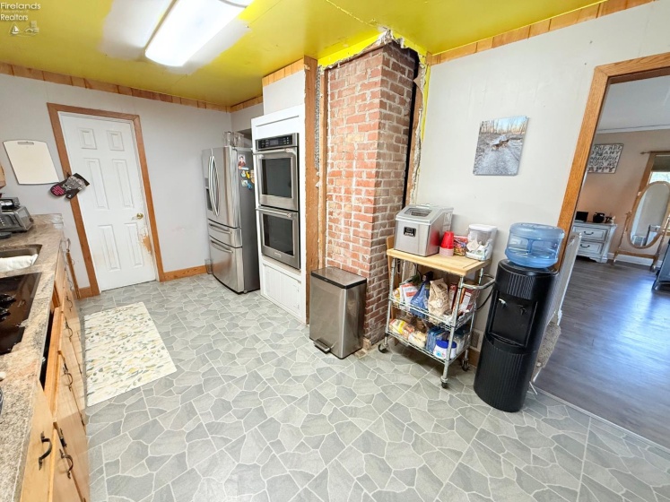 4018 Cleveland Rd, Huron, 44839, 5 Bedrooms Bedrooms, ,2 BathroomsBathrooms,Residential,For Sale,Cleveland Rd,20254290