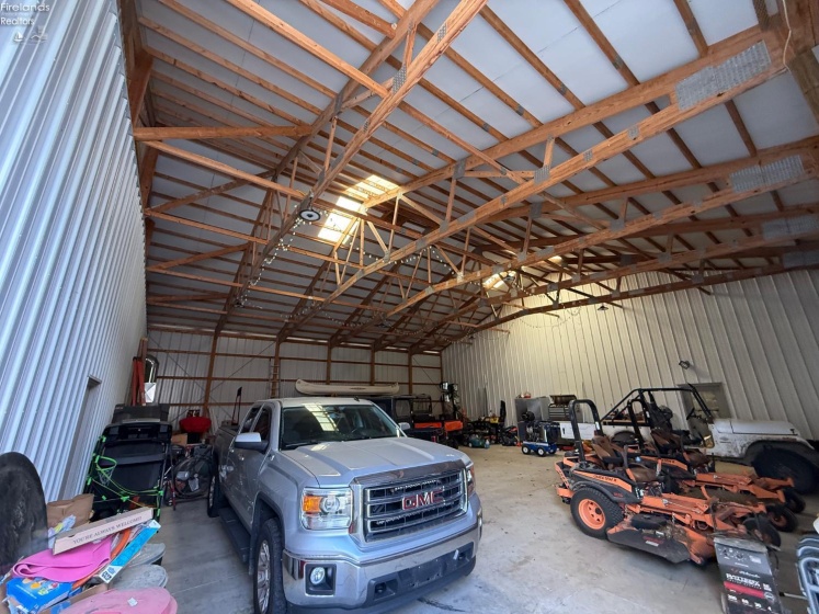 4018 Cleveland Rd, Huron, 44839, 5 Bedrooms Bedrooms, ,2 BathroomsBathrooms,Residential,For Sale,Cleveland Rd,20254290