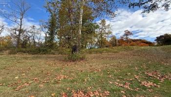 4018 Cleveland Rd, Huron, 44839, 5 Bedrooms Bedrooms, ,2 BathroomsBathrooms,Residential,For Sale,Cleveland Rd,20254290