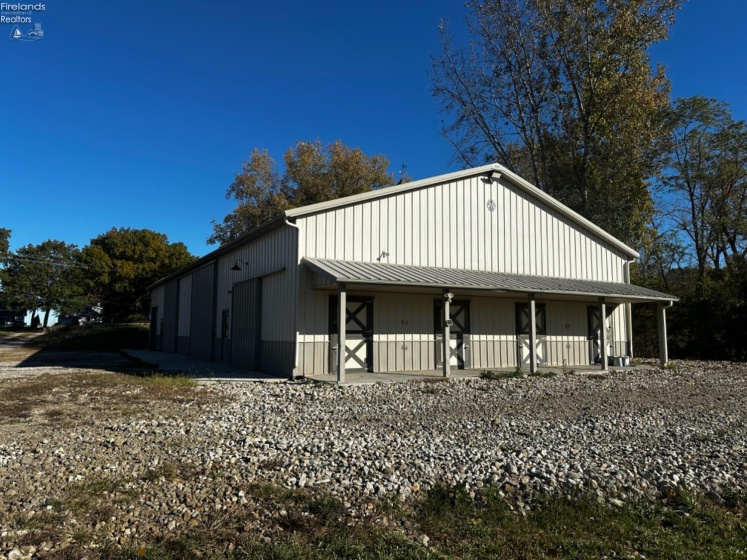 4018 Cleveland Rd, Huron, 44839, 5 Bedrooms Bedrooms, ,2 BathroomsBathrooms,Residential,For Sale,Cleveland Rd,20254290