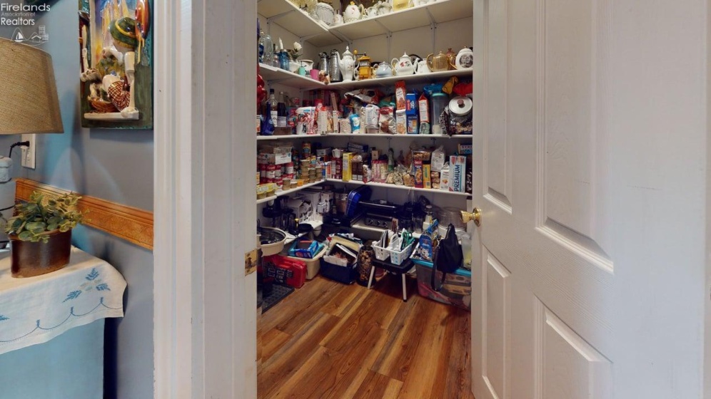 4625 US HWY 224 W, Willard, 44890, 4 Bedrooms Bedrooms, ,2 BathroomsBathrooms,Residential,For Sale,US HWY 224 W,20254295