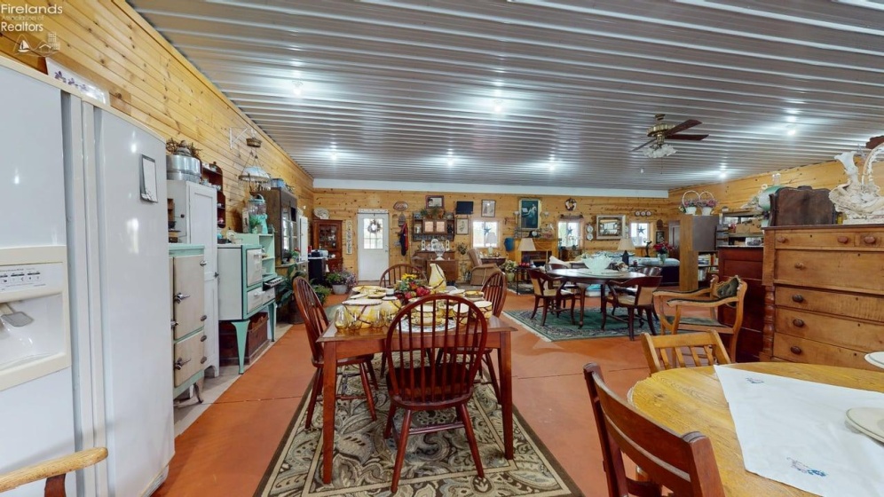 4625 US HWY 224 W, Willard, 44890, 4 Bedrooms Bedrooms, ,2 BathroomsBathrooms,Residential,For Sale,US HWY 224 W,20254295