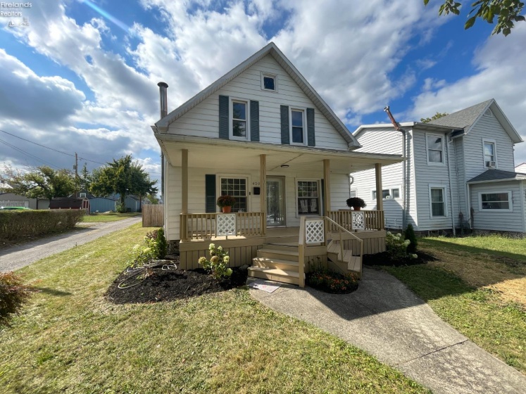 620 Dale Avenue, Willard, 44890, 3 Bedrooms Bedrooms, ,2 BathroomsBathrooms,Residential,For Sale,Dale,20253772