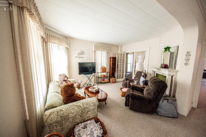 1035 Campbell Street, Sandusky, 44870, 3 Bedrooms Bedrooms, ,2 BathroomsBathrooms,Residential,For Sale,Campbell,20252499