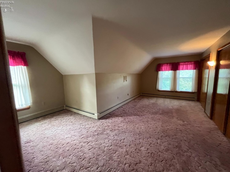 3104 Hull Road, Huron, 44839, 4 Bedrooms Bedrooms, ,3 BathroomsBathrooms,Residential,For Sale,Hull,20253426