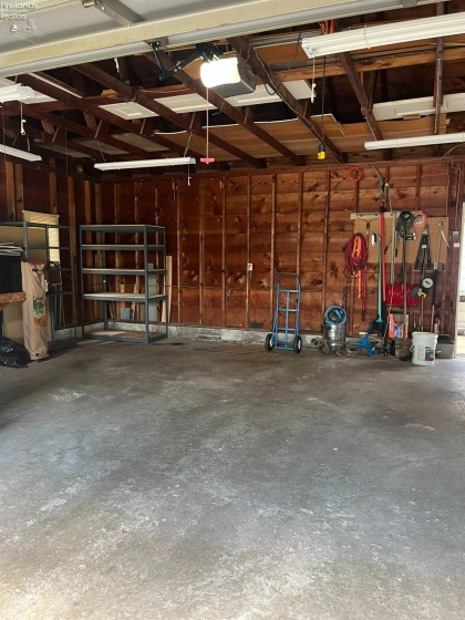 3104 Hull Road, Huron, 44839, 4 Bedrooms Bedrooms, ,3 BathroomsBathrooms,Residential,For Sale,Hull,20253426