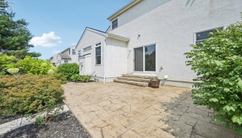 1654 Sunflower Street, Lewis Center, 43035, 4 Bedrooms Bedrooms, ,4 BathroomsBathrooms,Residential,For Sale,Sunflower,20252772