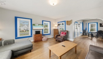 413 Third Street, Port Clinton, 43452, 3 Bedrooms Bedrooms, ,2 BathroomsBathrooms,Residential,For Sale,Third,20253848