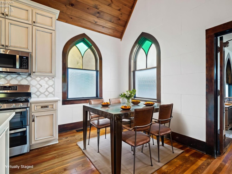 801 3rd Street, Port Clinton, 43452, 3 Bedrooms Bedrooms, ,2 BathroomsBathrooms,Residential,For Sale,3rd,20253390