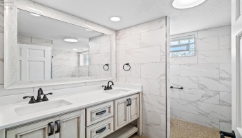 801 3rd Street, Port Clinton, 43452, 3 Bedrooms Bedrooms, ,2 BathroomsBathrooms,Residential,For Sale,3rd,20253390